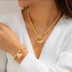Gold Heart Toggle Necklace & Bracelet Set